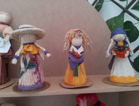 Artesanía en cuero hecha a mano en los talleres